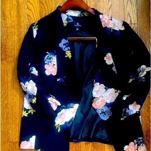Black Floral Blazer